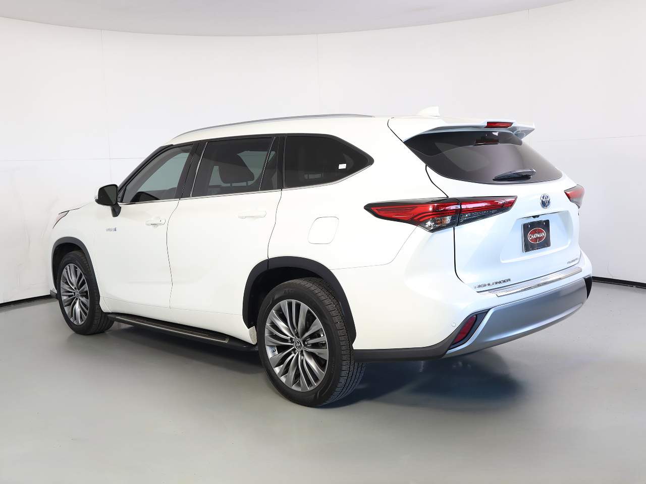 2021 Toyota Highlander Hybrid Platinum