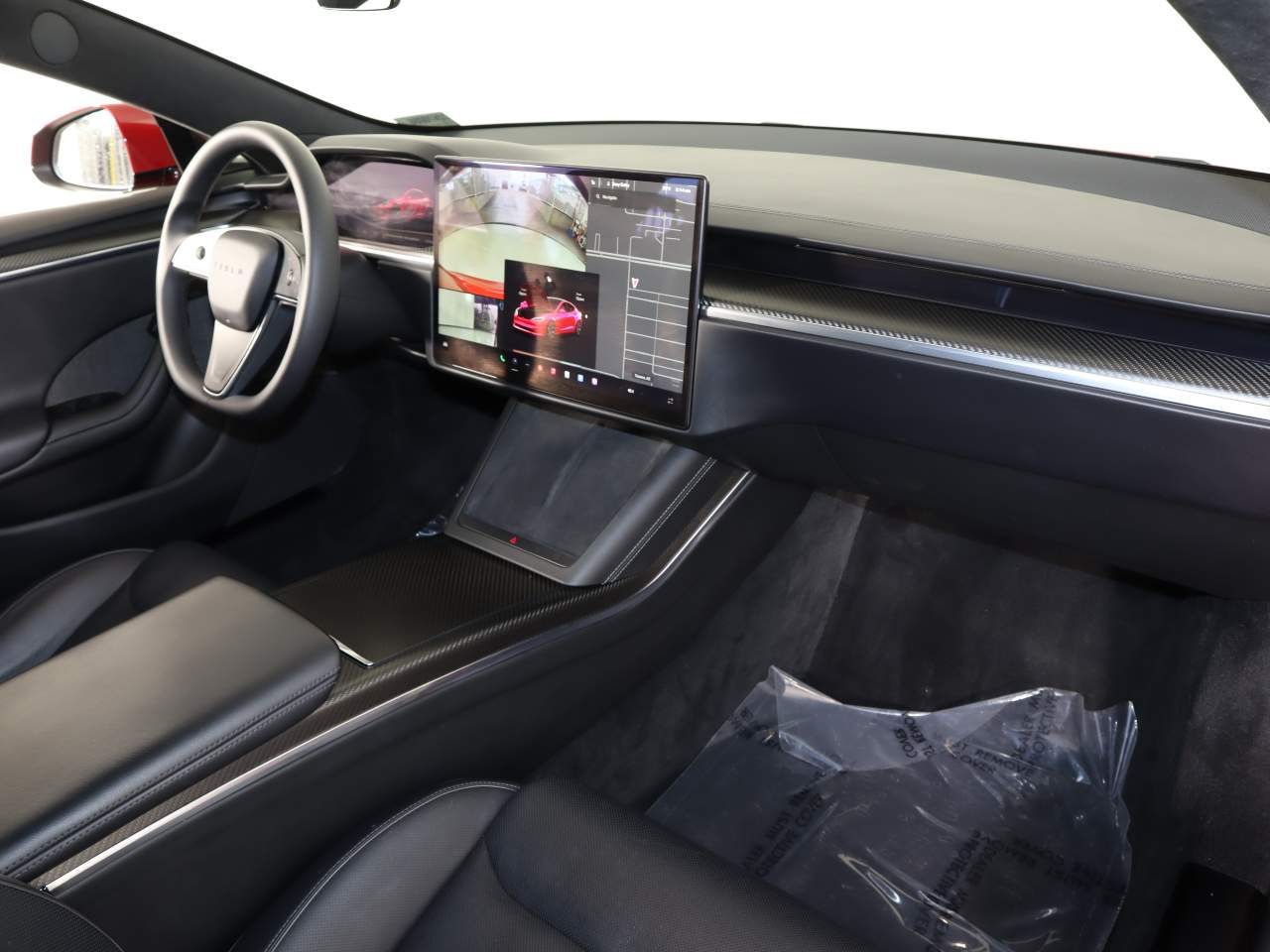 2021 Tesla Model S Plaid - Photo 14