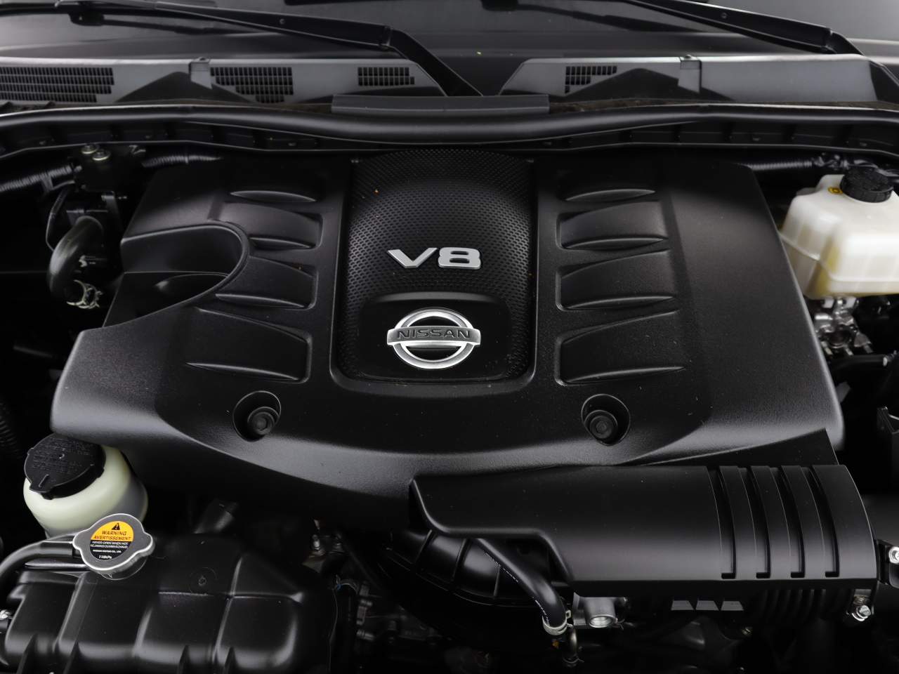 2024 Nissan Armada SV