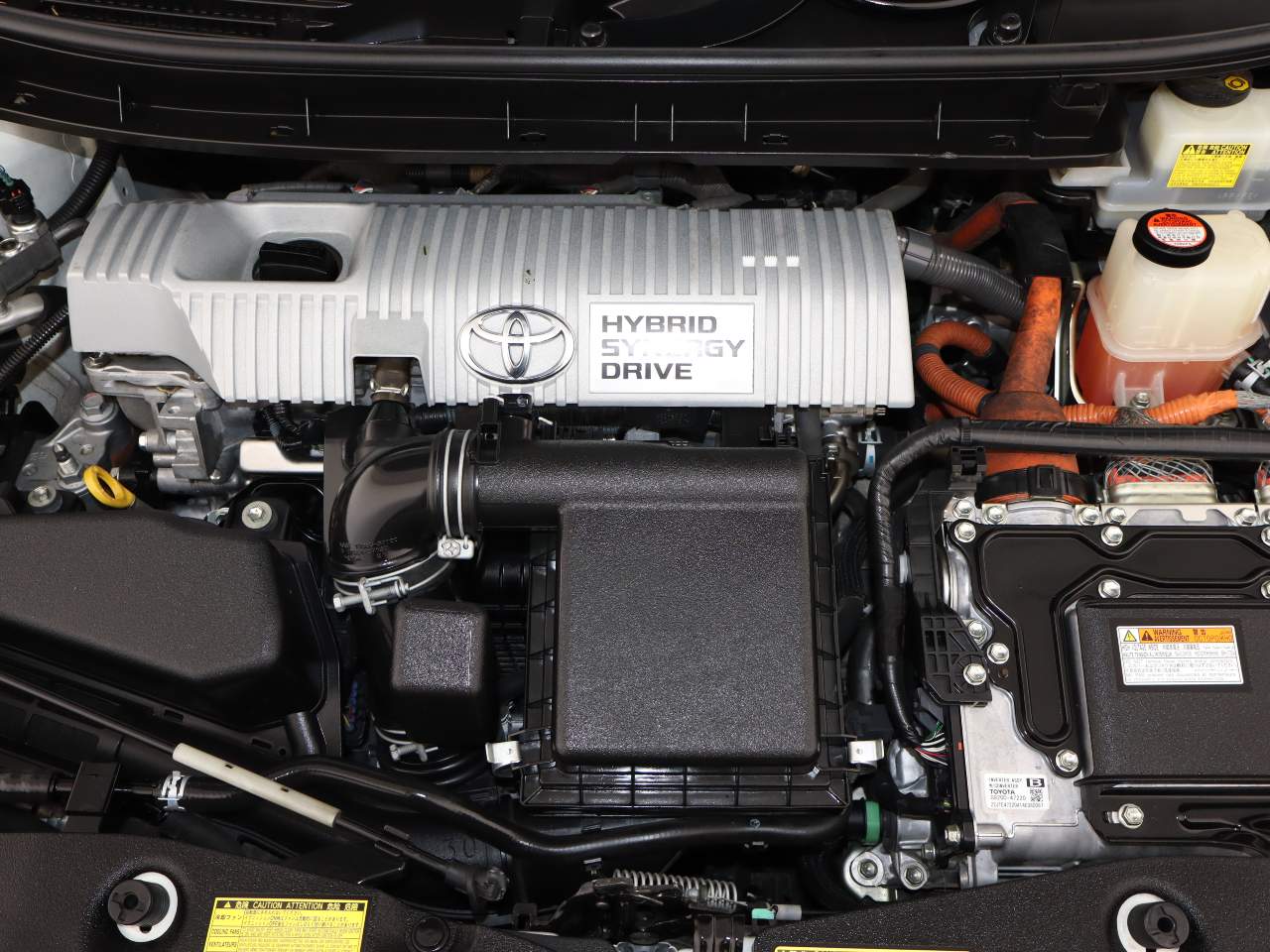 2014 Toyota Prius v Five