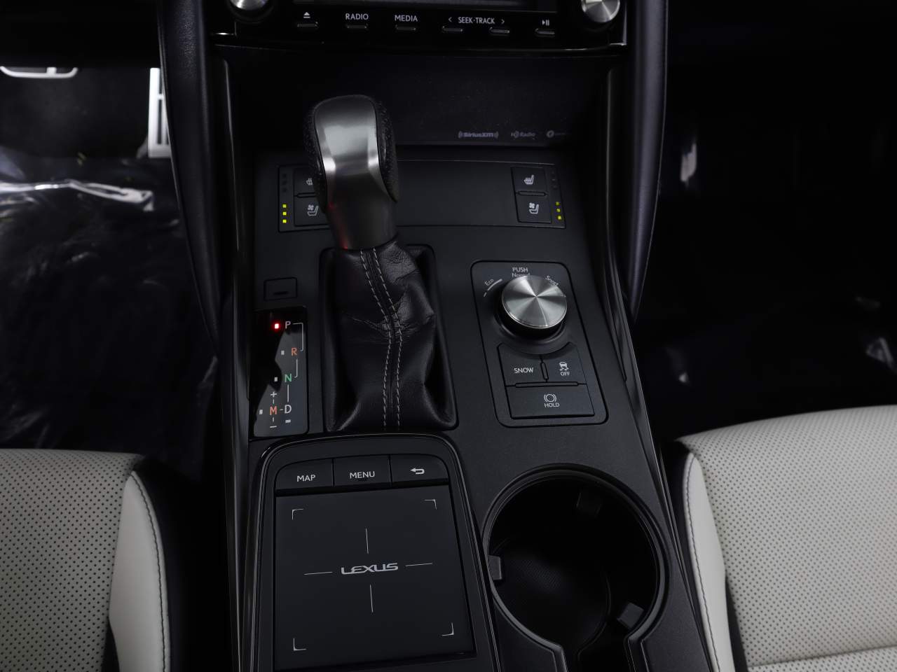 2021 Lexus IS 350 F SPORT - Photo 11