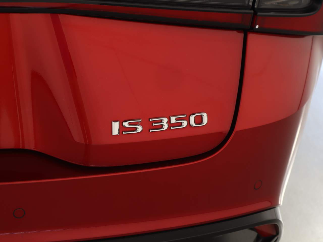 2021 Lexus IS 350 F SPORT - Photo 7