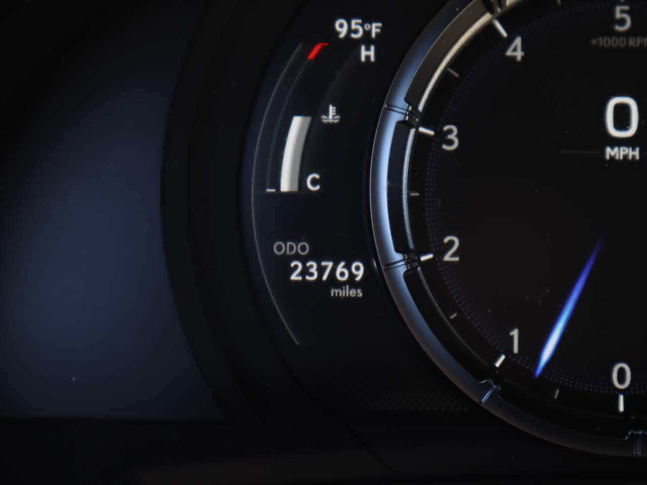 2021 Lexus IS 350 F SPORT - Photo 10