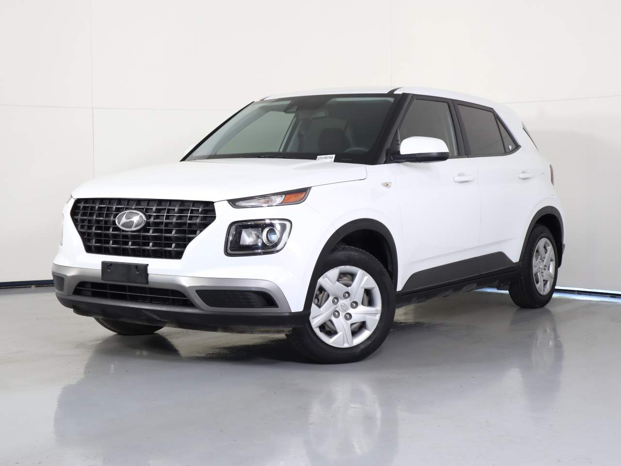 2020 Hyundai VENUE SE