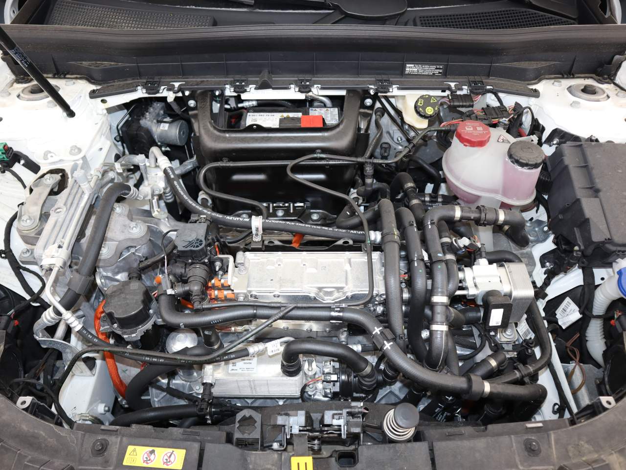 2023 Mercedes-Benz EQB 300 4MATIC
