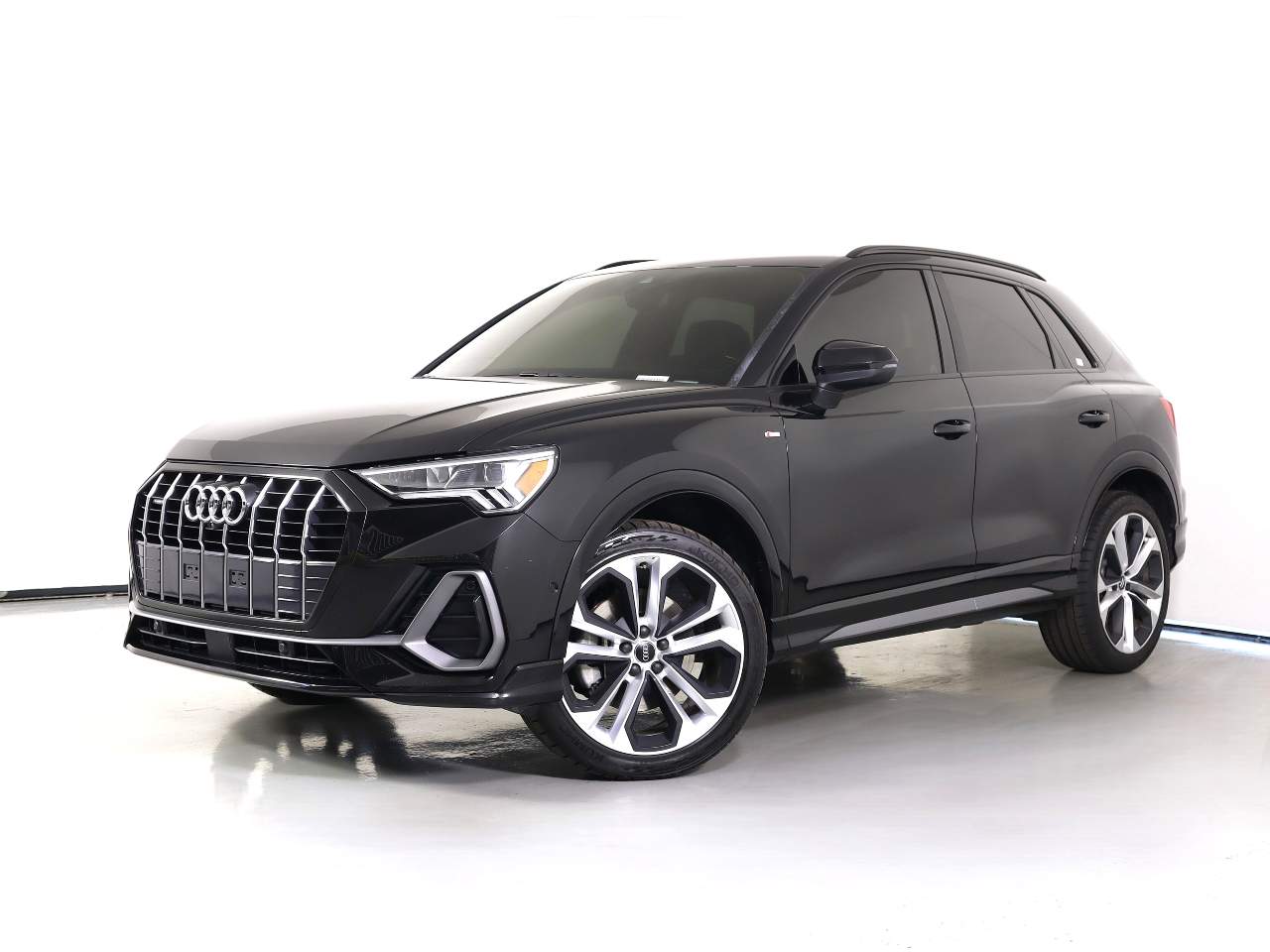 2020 Audi Q3 quattro S line Prestige 45 TFSI