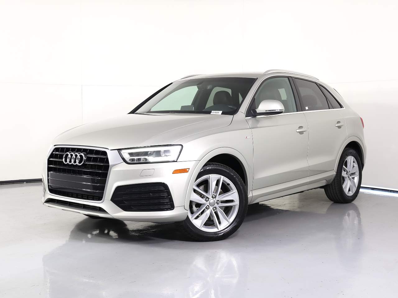 2018 Audi Q3 2.0T Premium Plus