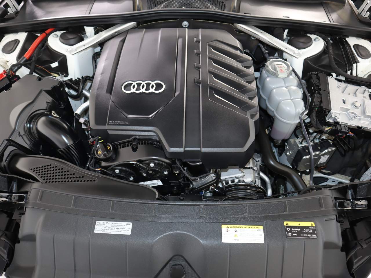 2024 Audi A5 Sportback quattro S line Prem Plus 45 TFSI