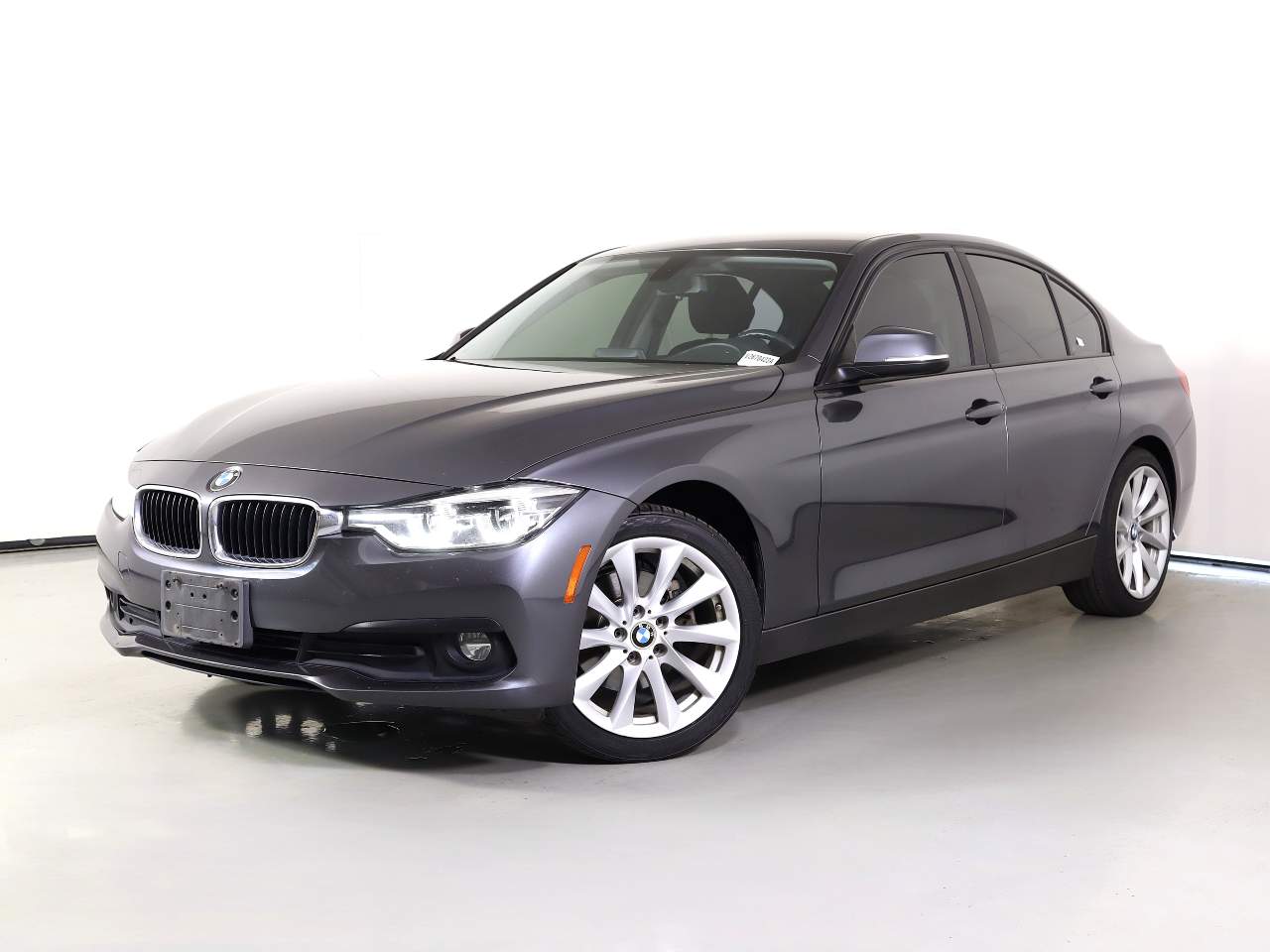 2018 BMW 3-Series 320i