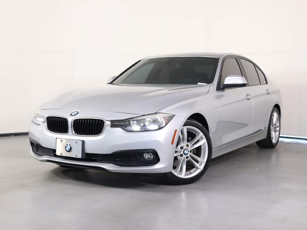 2016 BMW 3-Series 320i