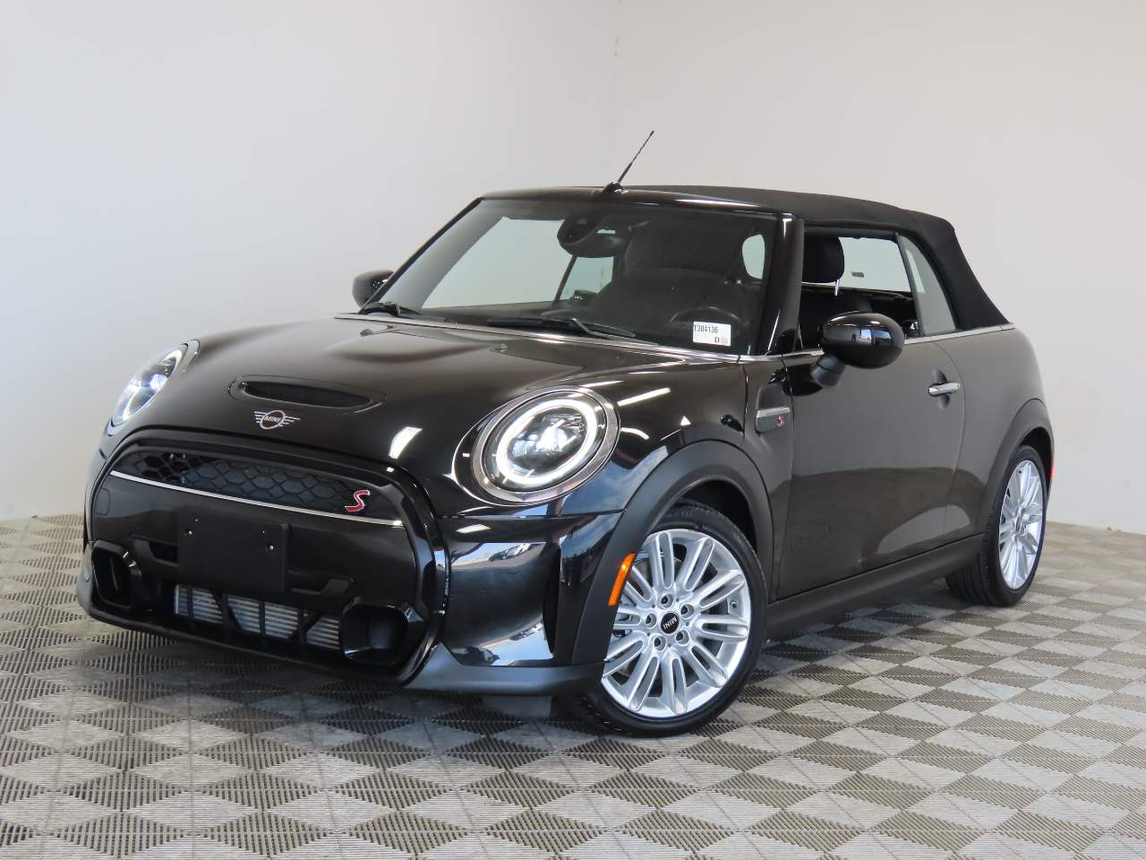 Midnight Black II Metallic 2024 MINI Cooper Convertible Front-Wheel Drive 7-Speed Automatic