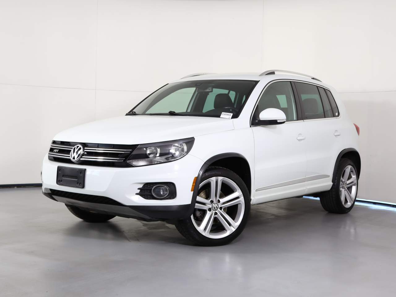 2016 Volkswagen Tiguan 2.0T R-Line 4Motion