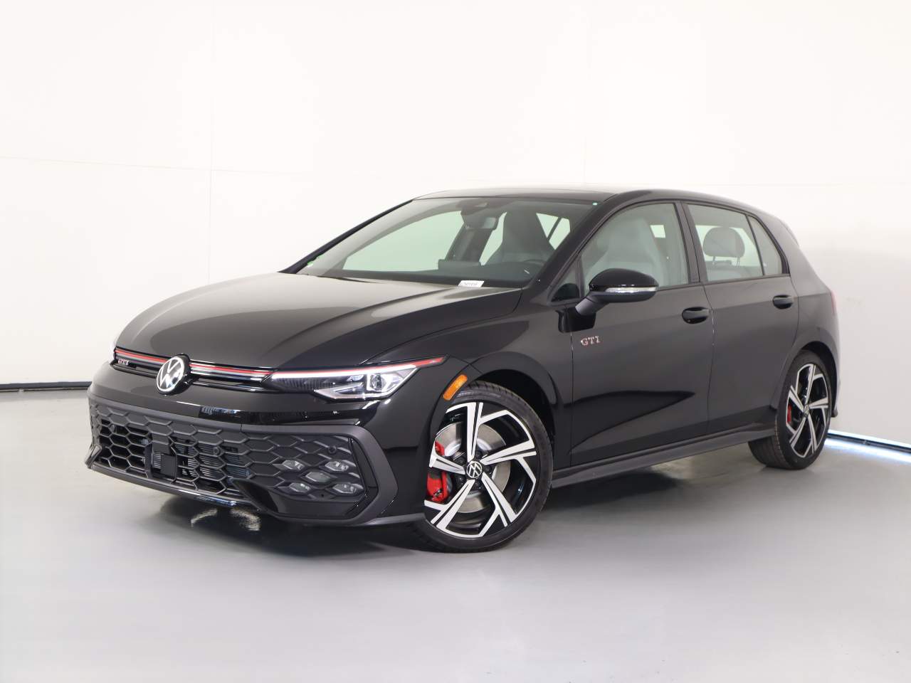 2025 Volkswagen Golf GTI SE