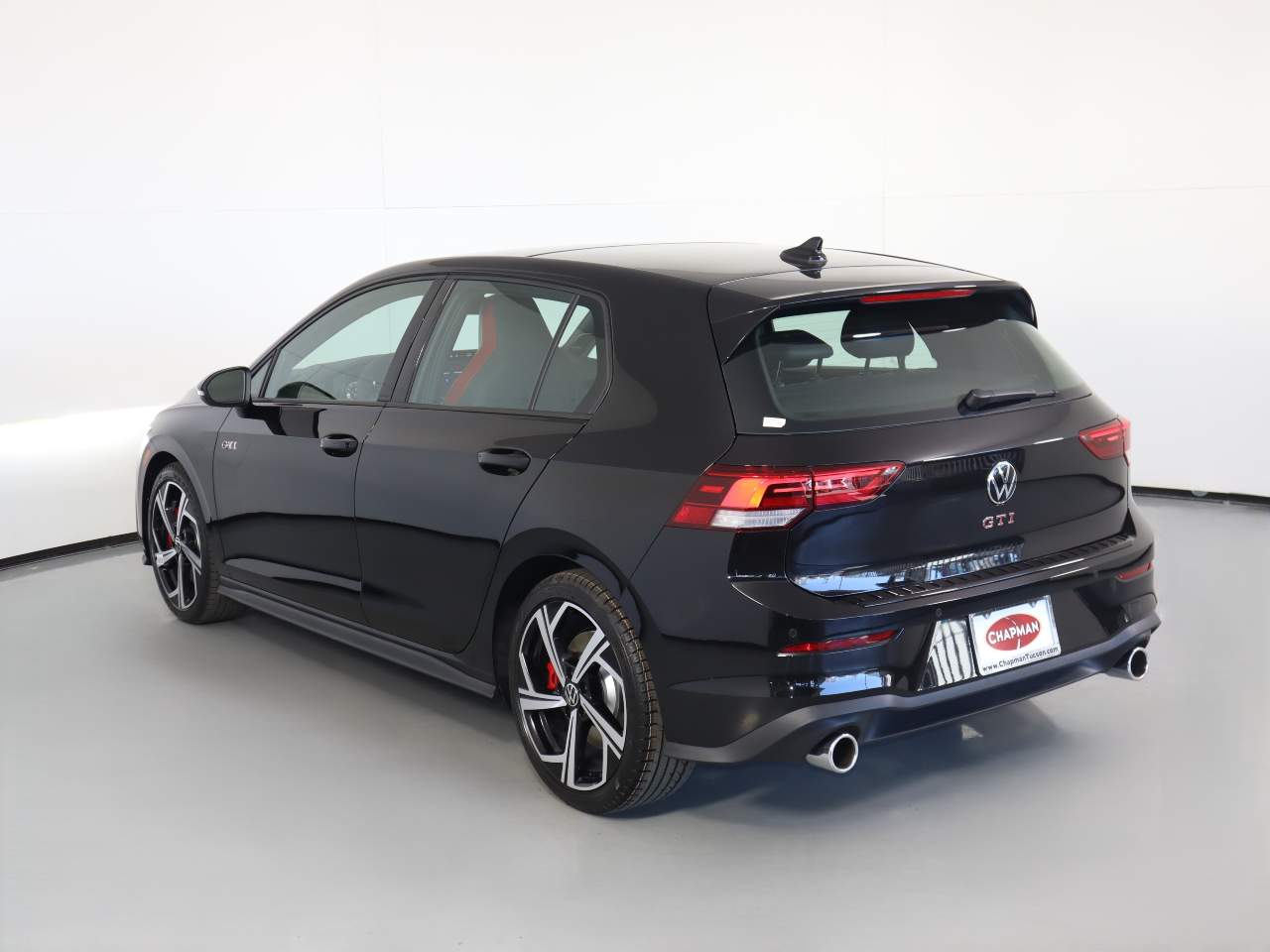 2025 Volkswagen Golf GTI SE