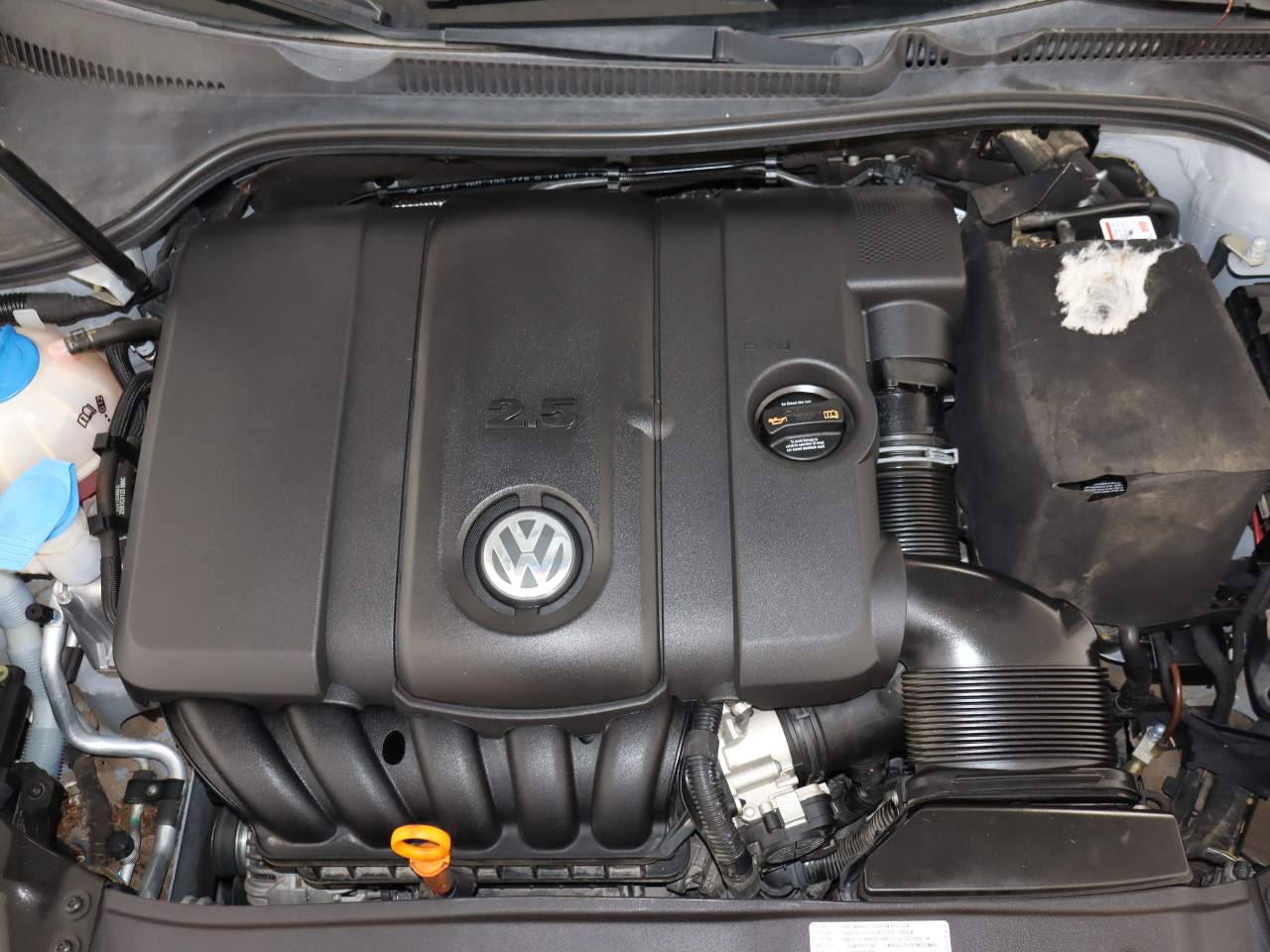 2012 Volkswagen Golf 2.5L PZEV