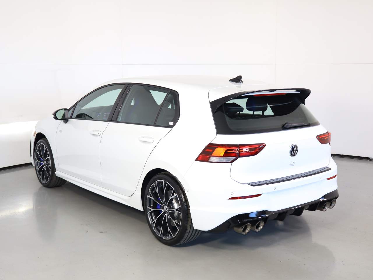 2026 Volkswagen Golf R 4Motion