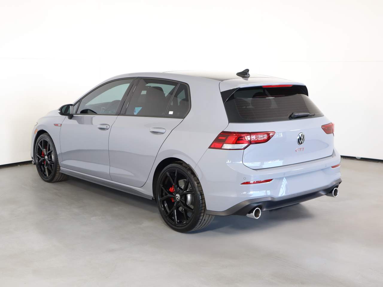 2024 Volkswagen Golf GTI 380 SE