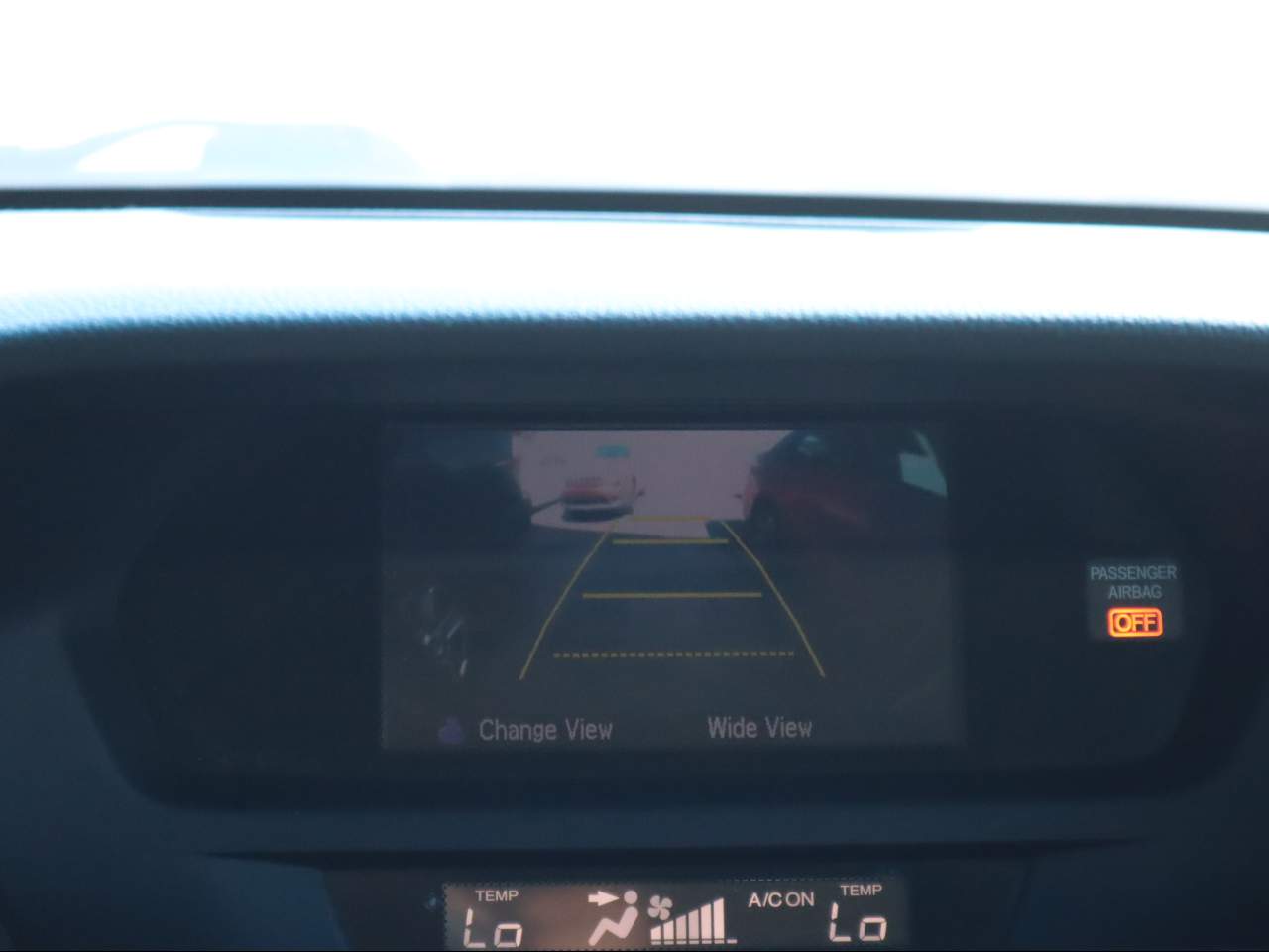 2015 Acura ILX 2.0L Premium photo 2