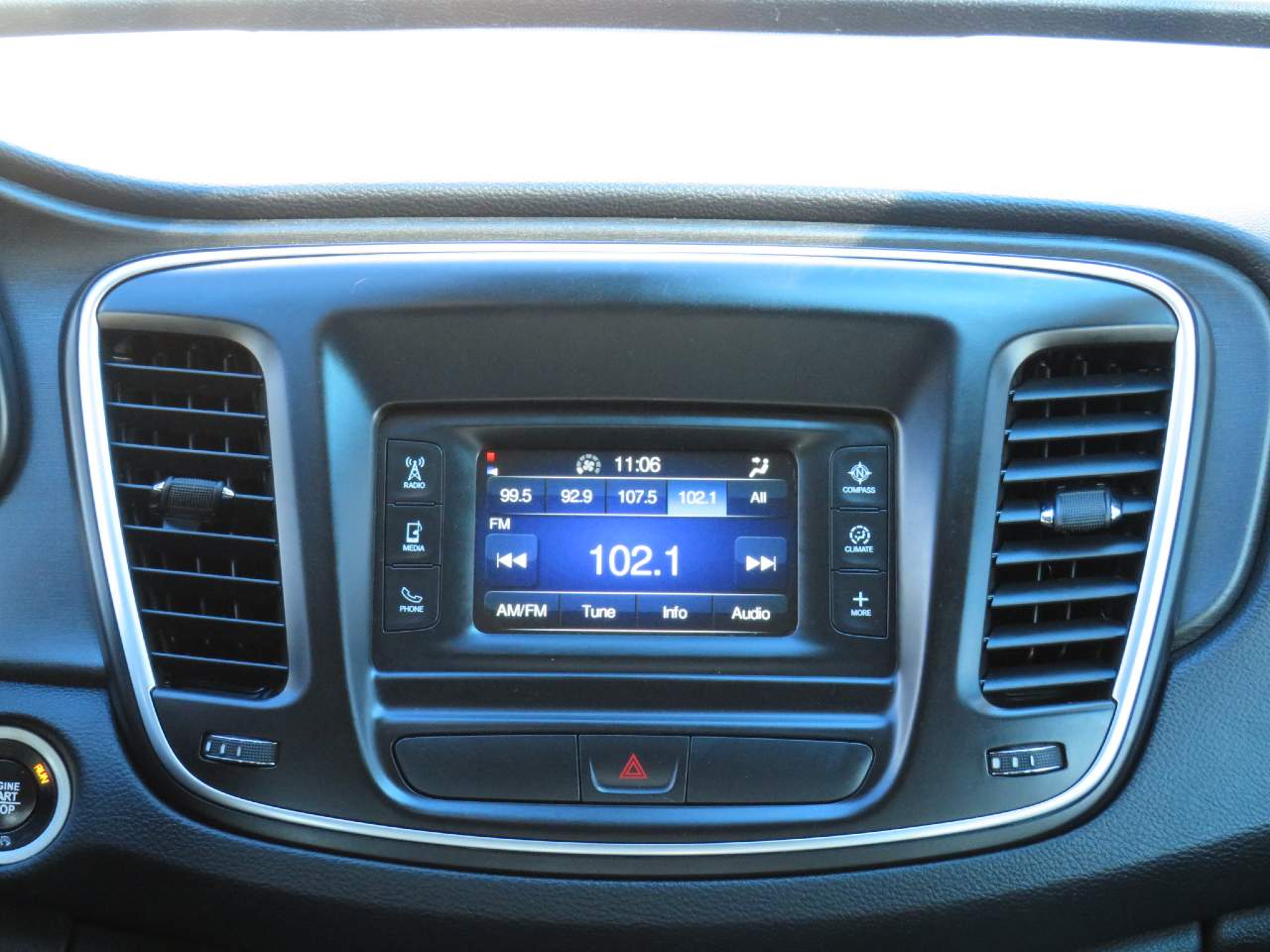 2016 Chrysler 200 Touring