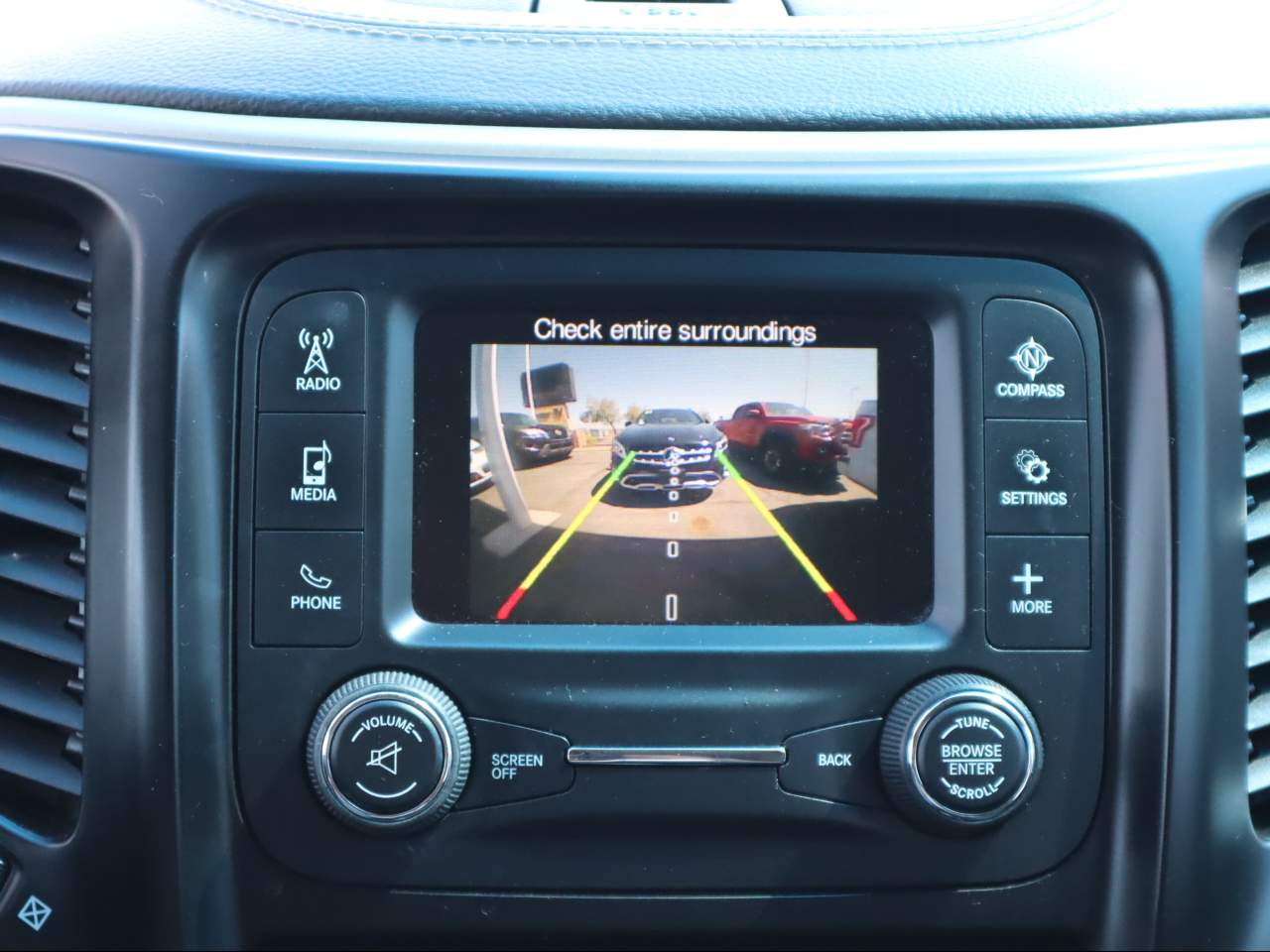 2017 Jeep Cherokee Sport