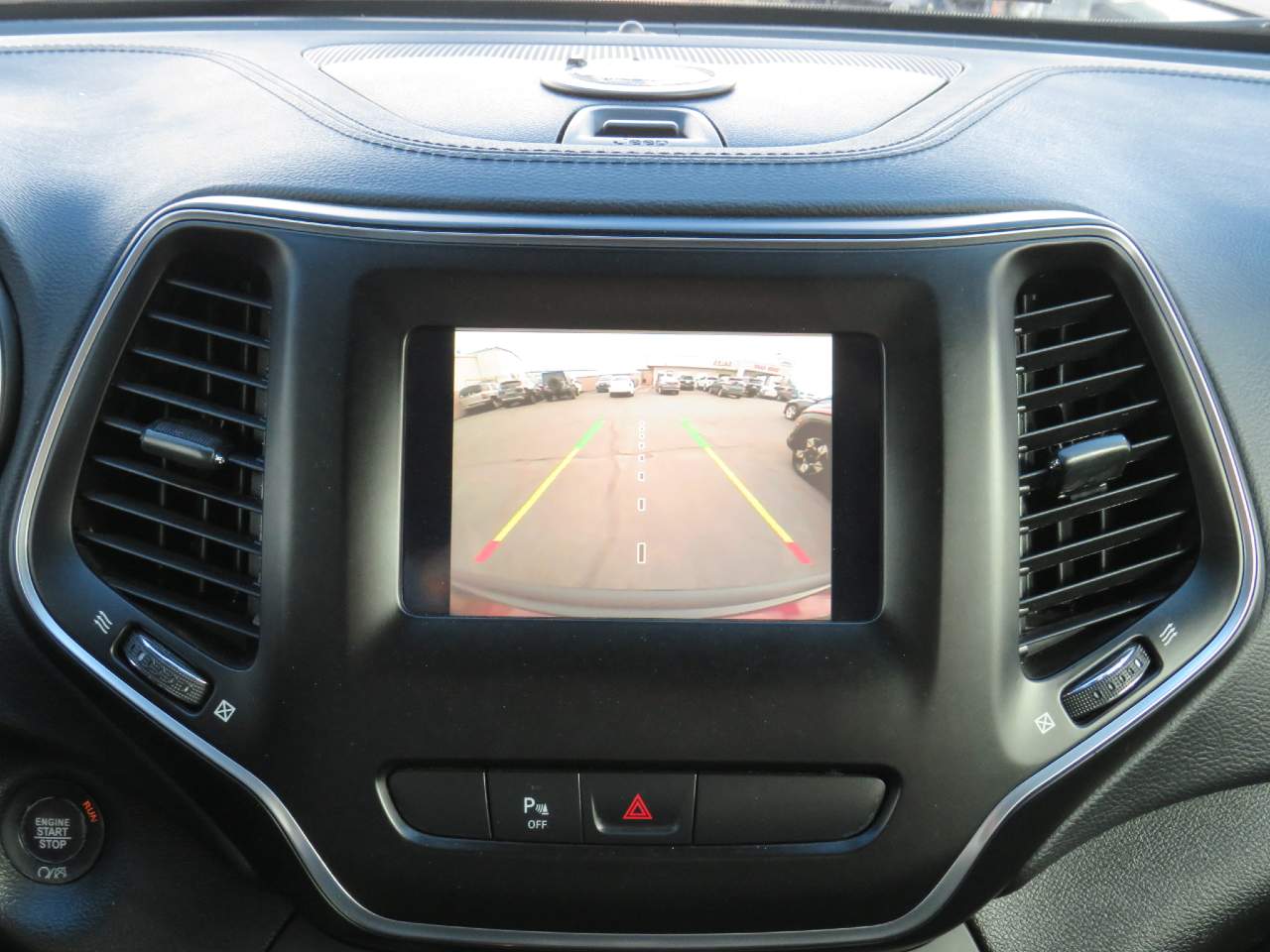 2019 Jeep Cherokee Altitude