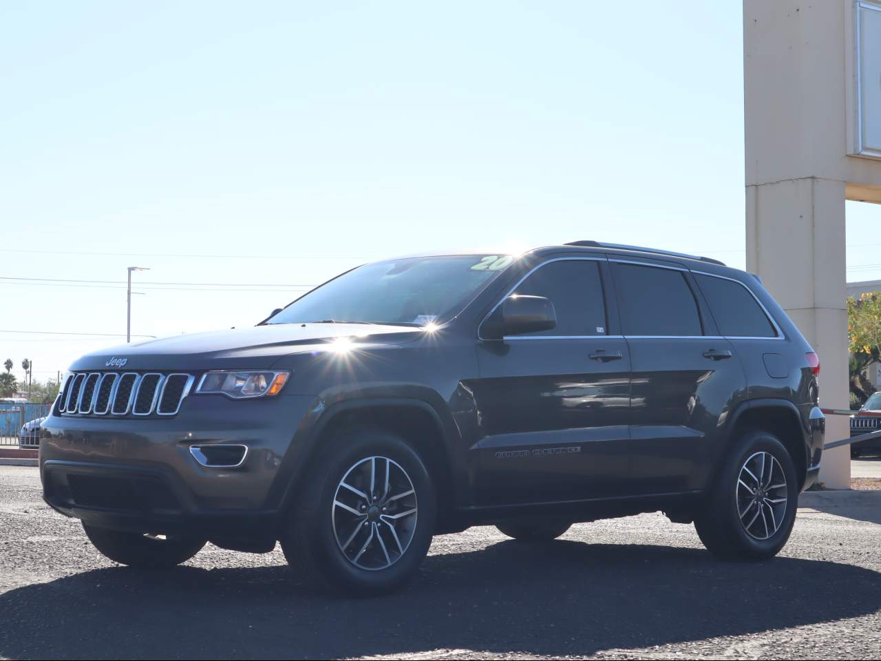 2020 Jeep Grand Cherokee Laredo E