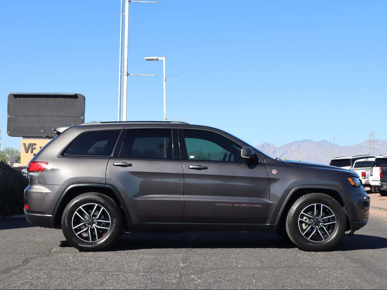 2019 Jeep Grand Cherokee Trailhawk