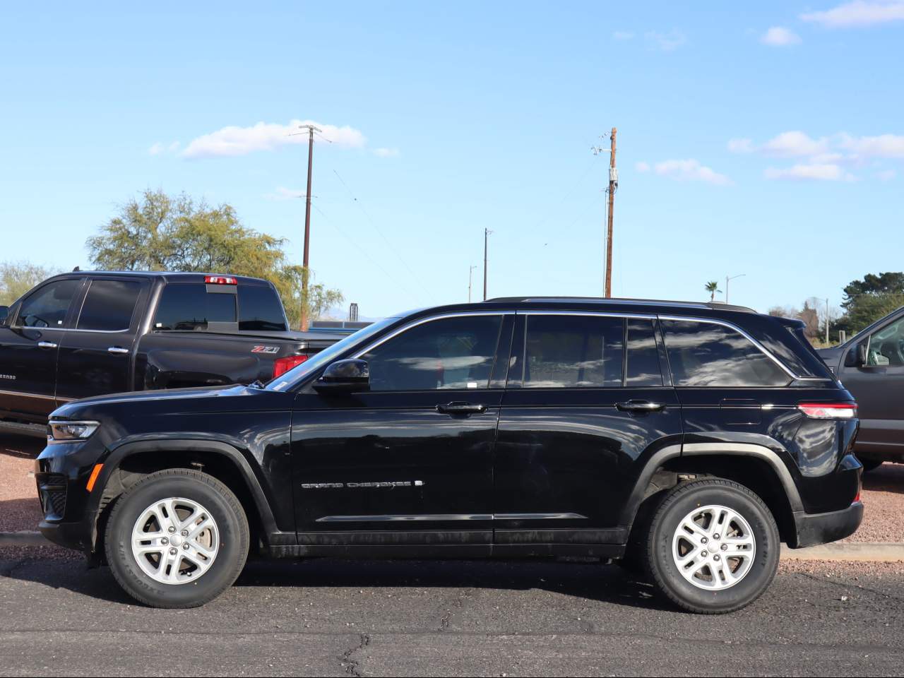 2023 Jeep Grand Cherokee Laredo