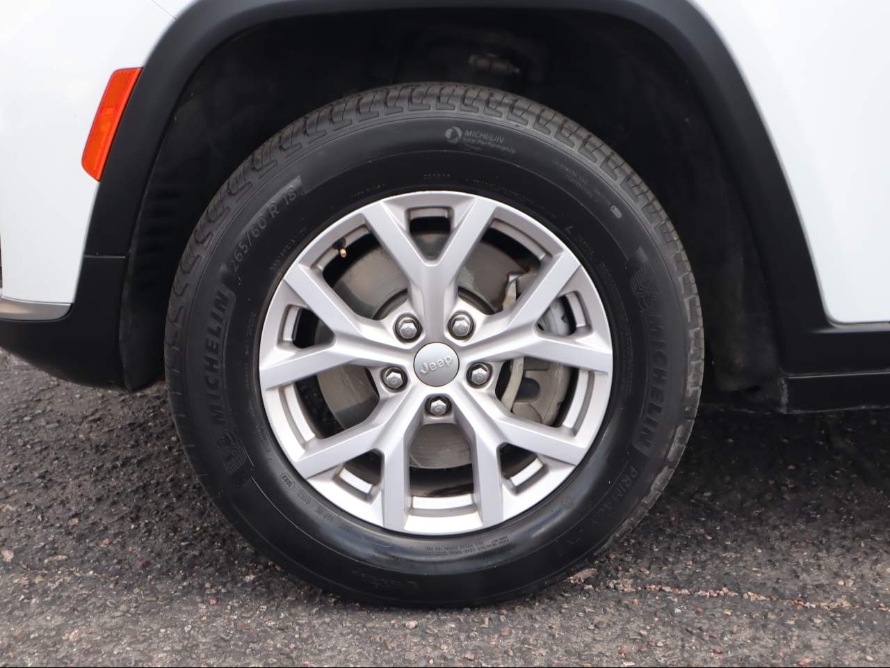2022 Jeep Grand Cherokee L Limited - Photo 4