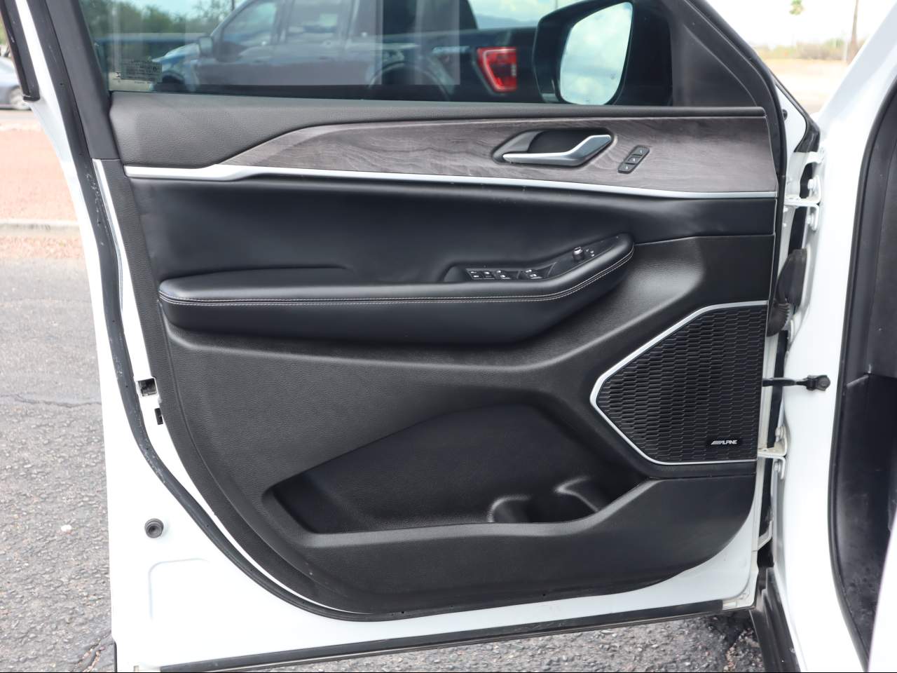 2022 Jeep Grand Cherokee L Limited - Photo 5