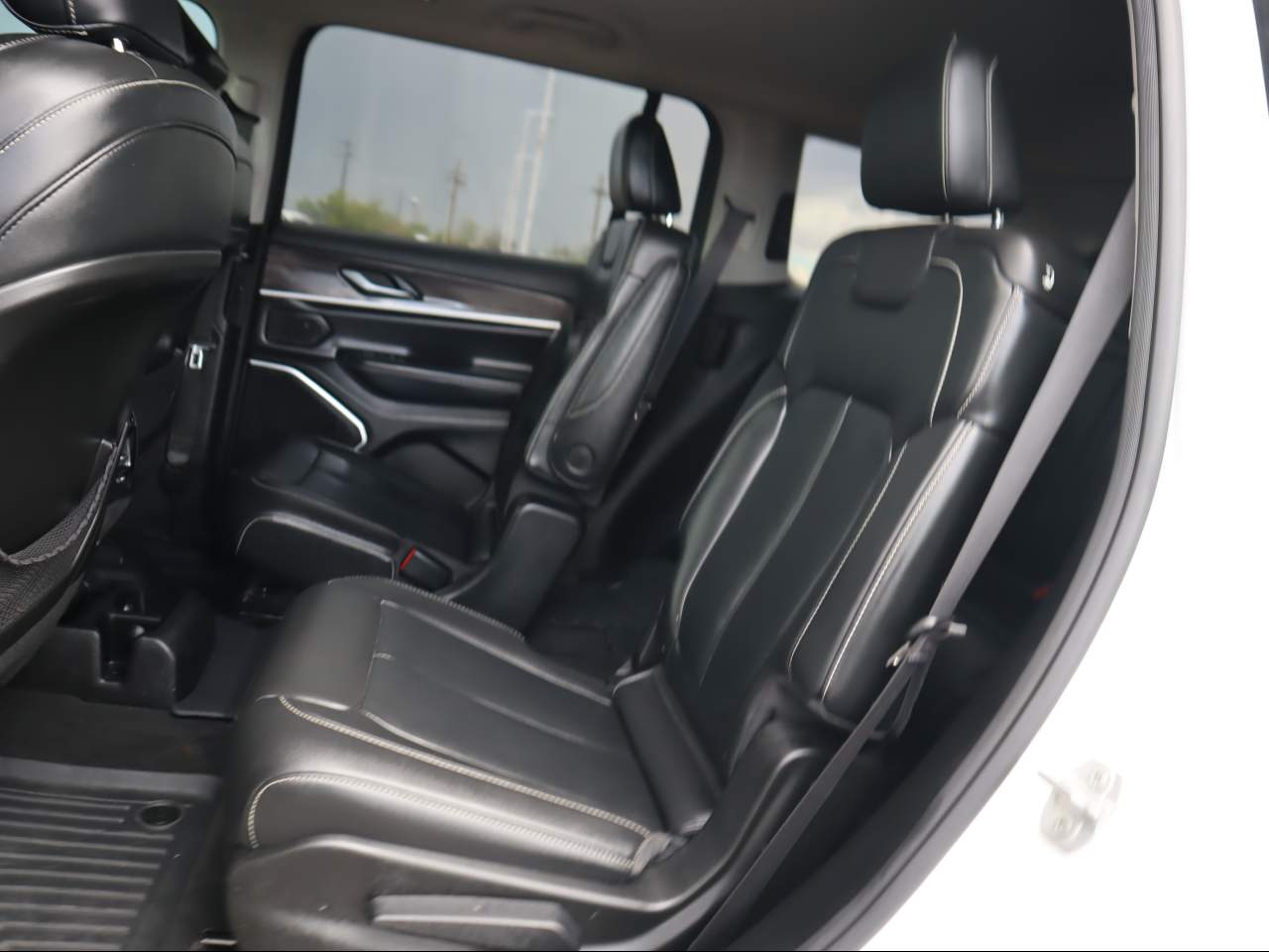 2022 Jeep Grand Cherokee L Limited - Photo 7