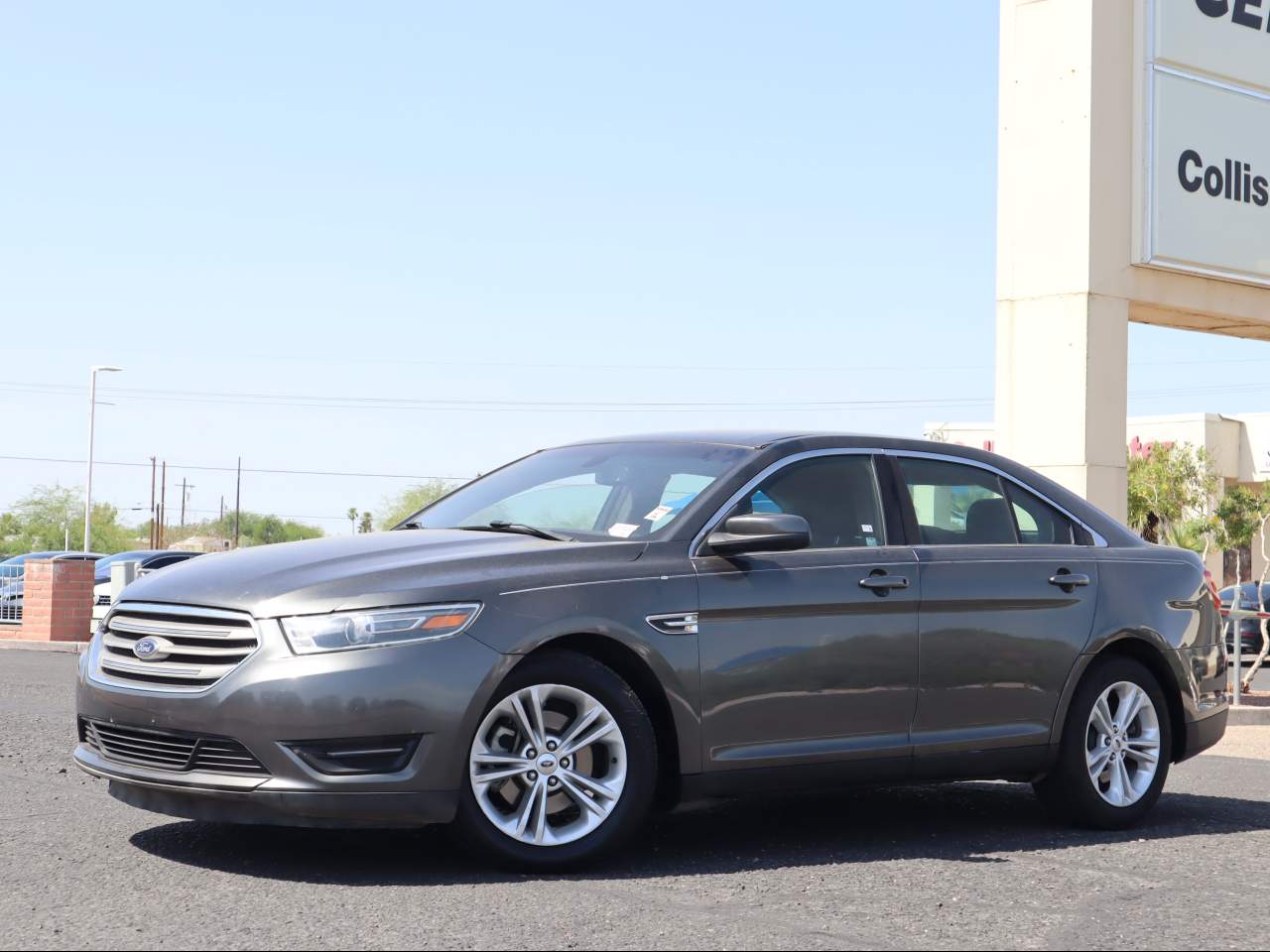 2018 Ford Taurus SEL