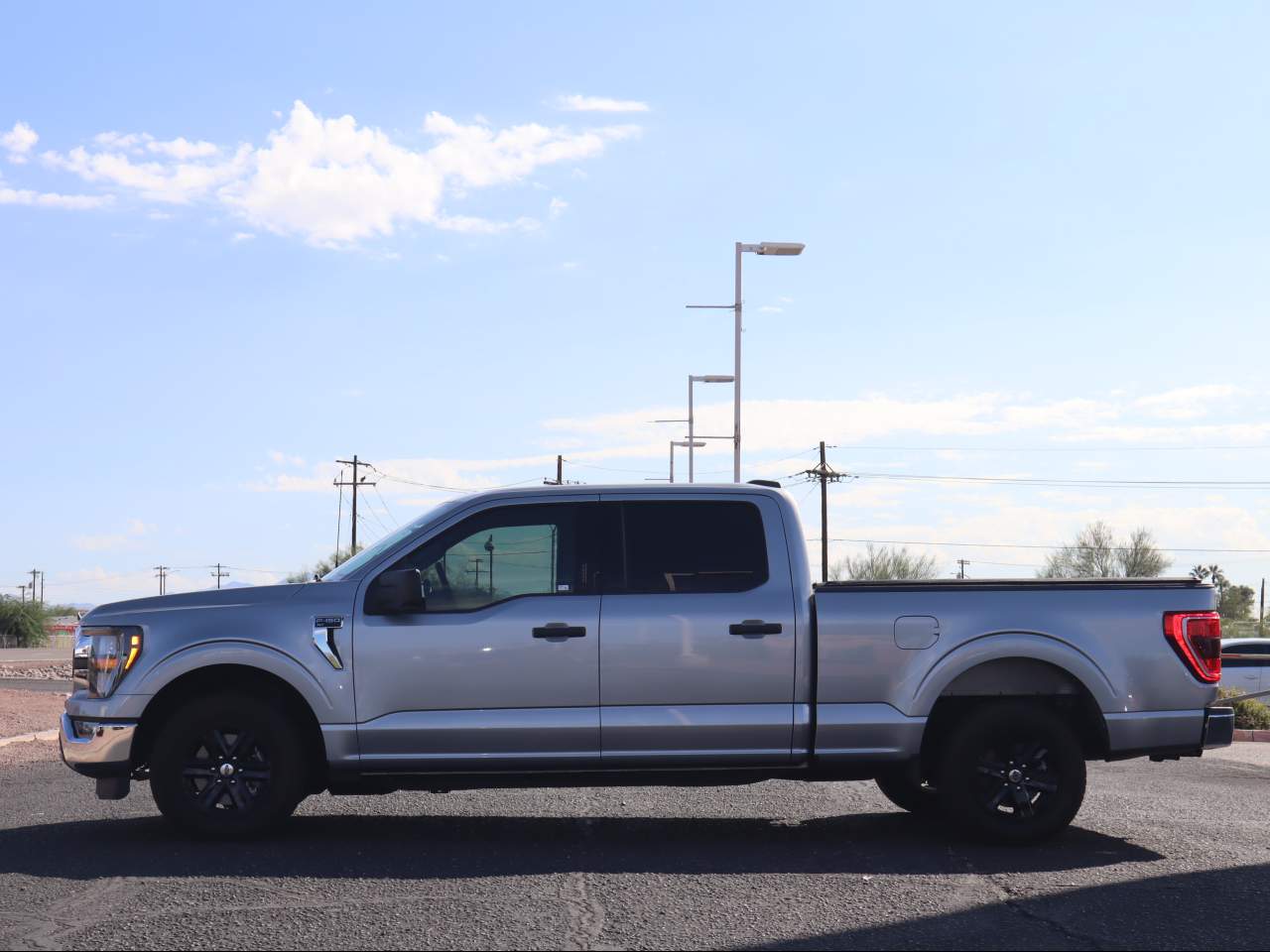 2023 Ford F-150 XLT Crew Cab