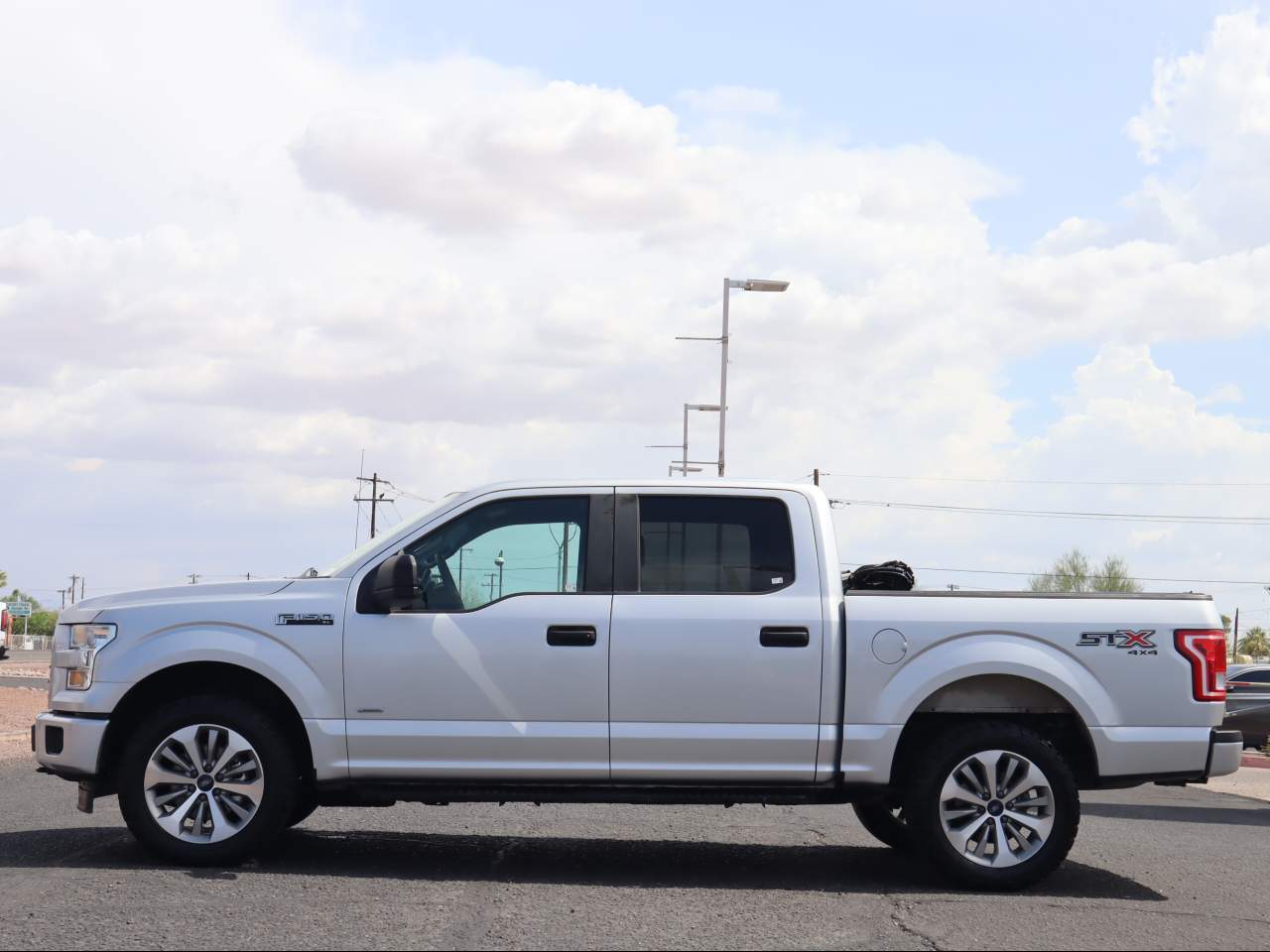 2017 Ford F-150 XL Crew Cab