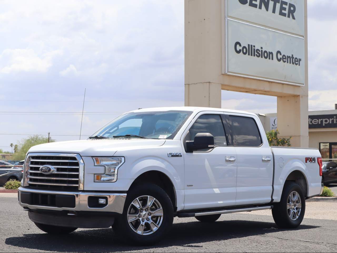 2015 Ford F-150 XLT Crew Cab