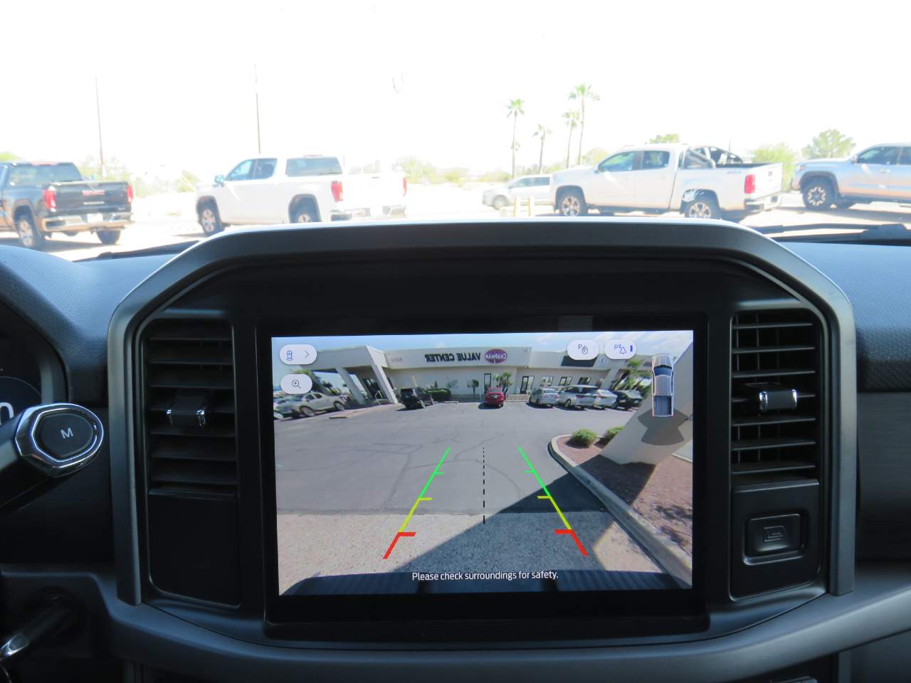 2025 Ford F-150 XLT Crew Cab