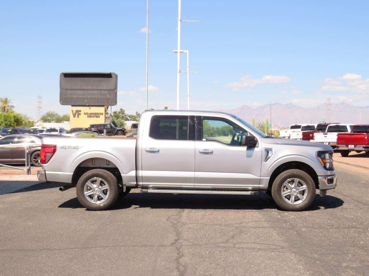 2025 Ford F-150 XLT Crew Cab