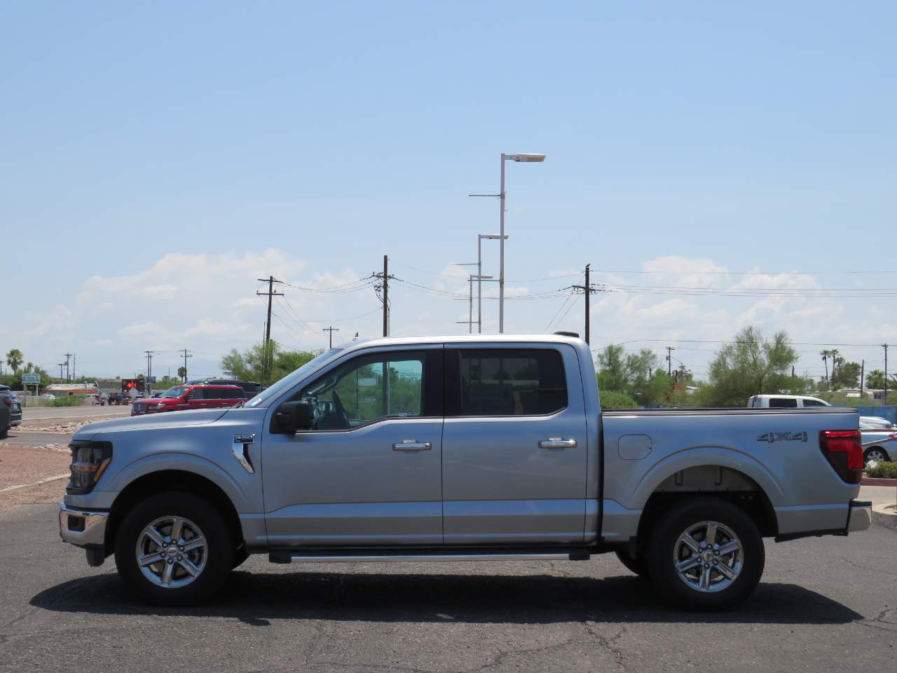 2025 Ford F-150 XLT Crew Cab