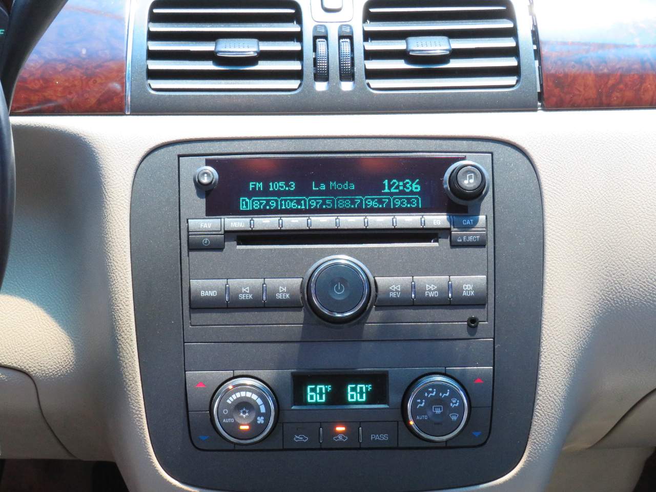 2011 Buick Lucerne CXL Premium