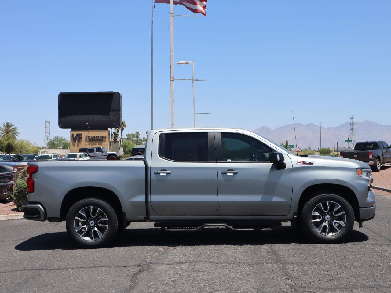 2023 Chevrolet Silverado 1500 RST Crew Cab