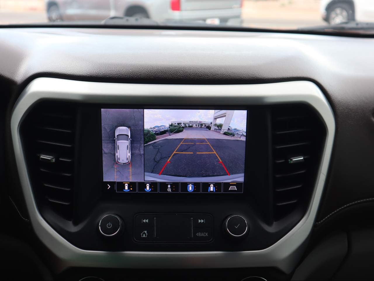 2020 GMC Acadia SLT