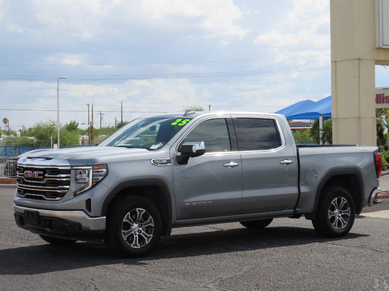 2025 GMC Sierra 1500 SLT Crew Cab