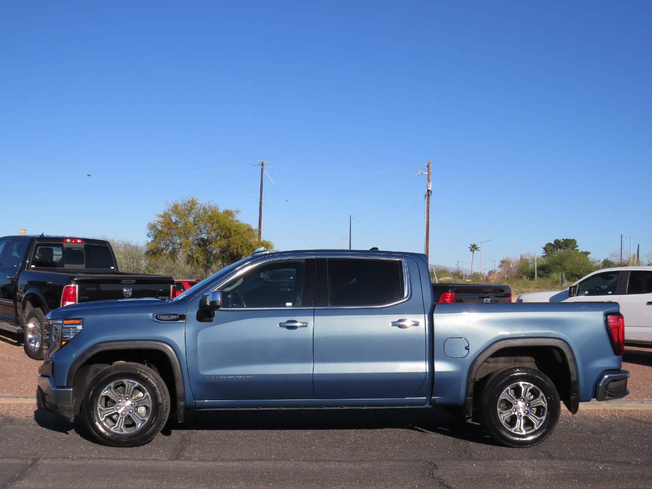 2024 GMC Sierra 1500 SLT Crew Cab