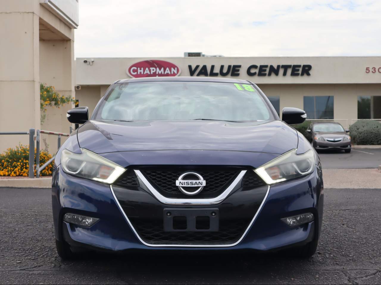 2018 Nissan Maxima SV photo 2
