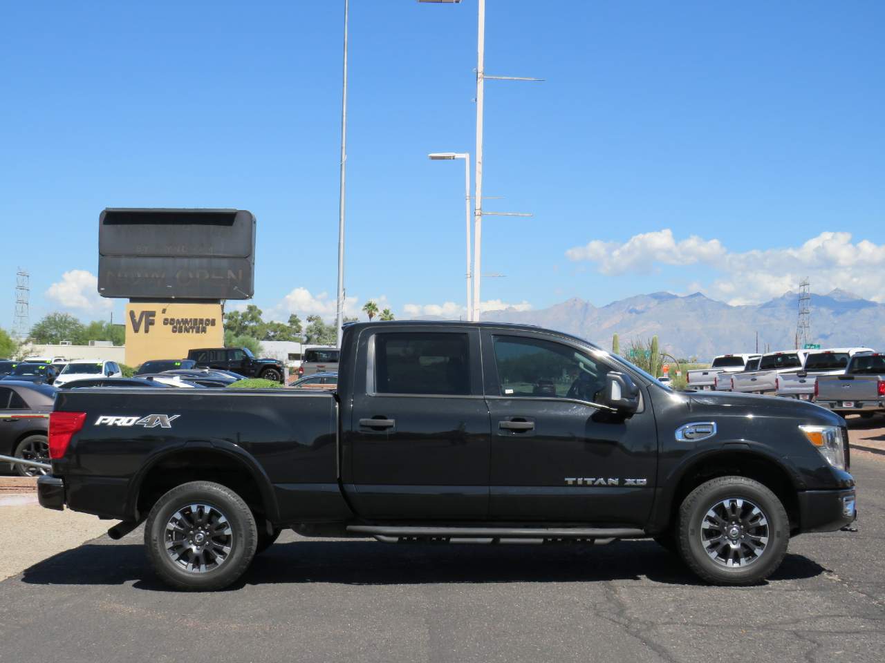 2019 Nissan Titan XD PRO-4X Crew Cab