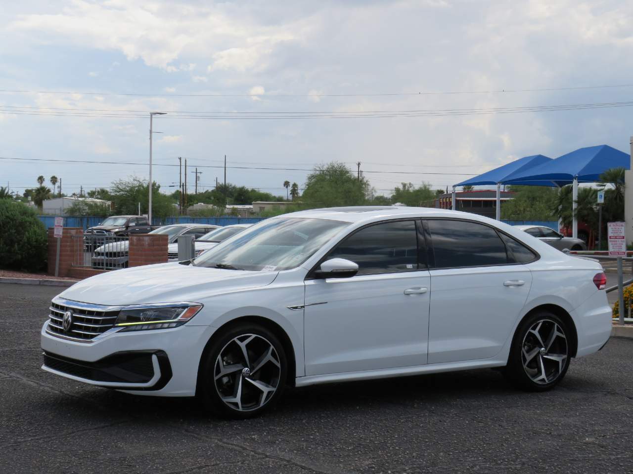 2021 Volkswagen Passat R-Line
