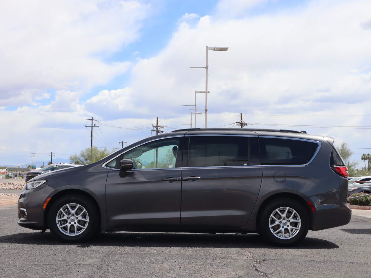 2022 Chrysler Pacifica Touring L
