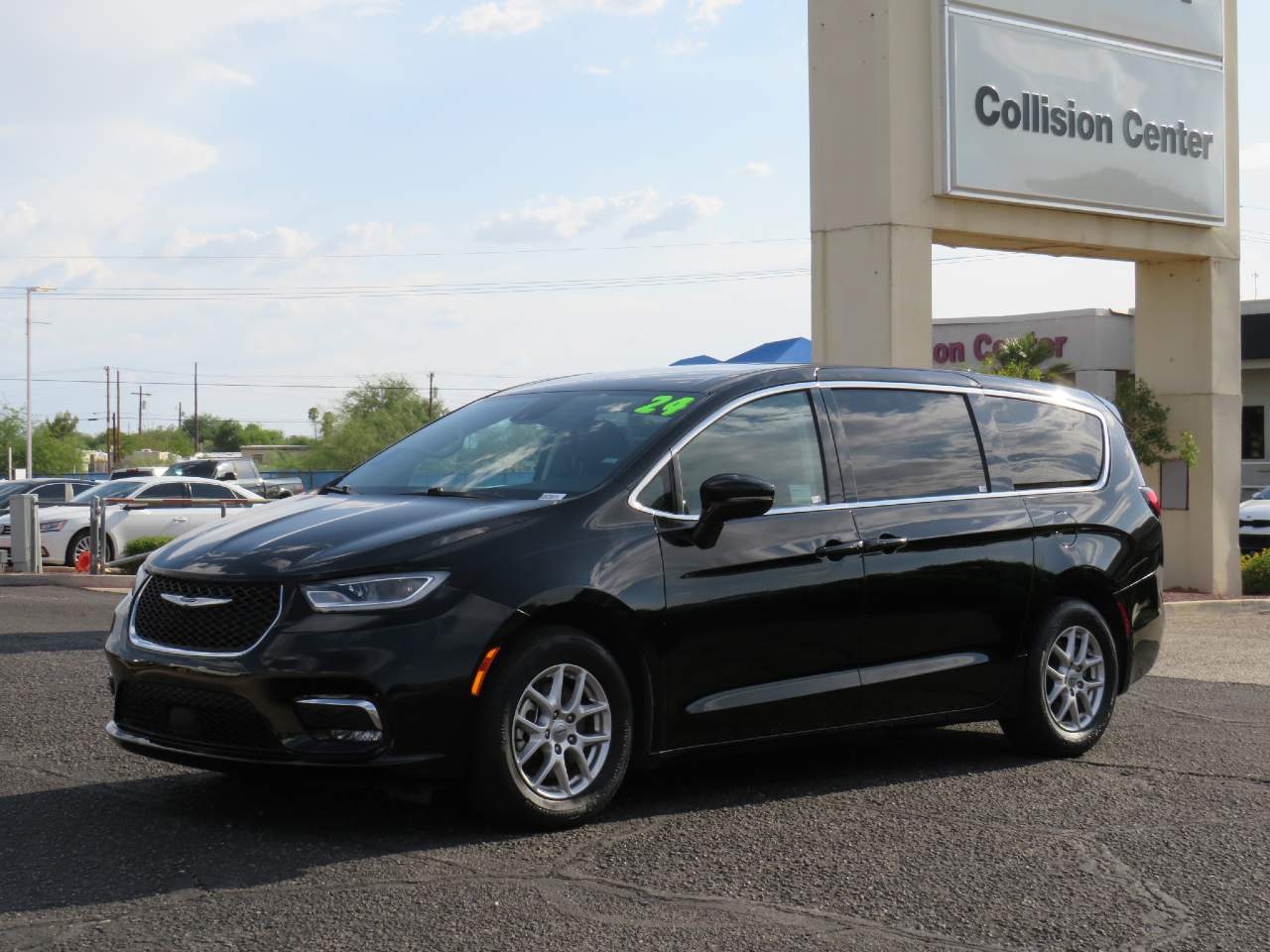2024 Chrysler Pacifica Touring L