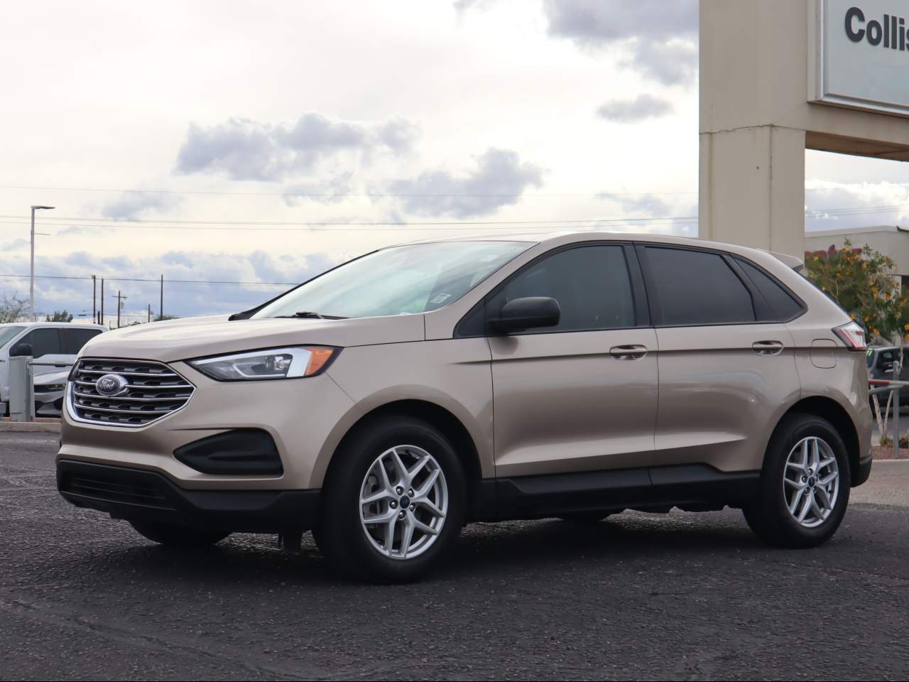2021 Ford Edge SE