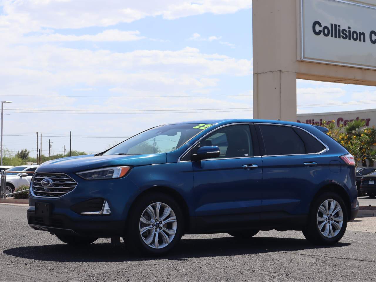 2022 Ford Edge Titanium AWD's photo